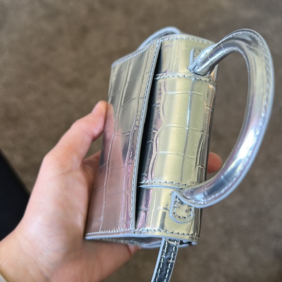 XS Balenciaga Nano Hourglass Silver - Metallized Crocodile - Picture 6 of 6